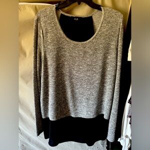 AGB lovely sweater blouse long flowing XL